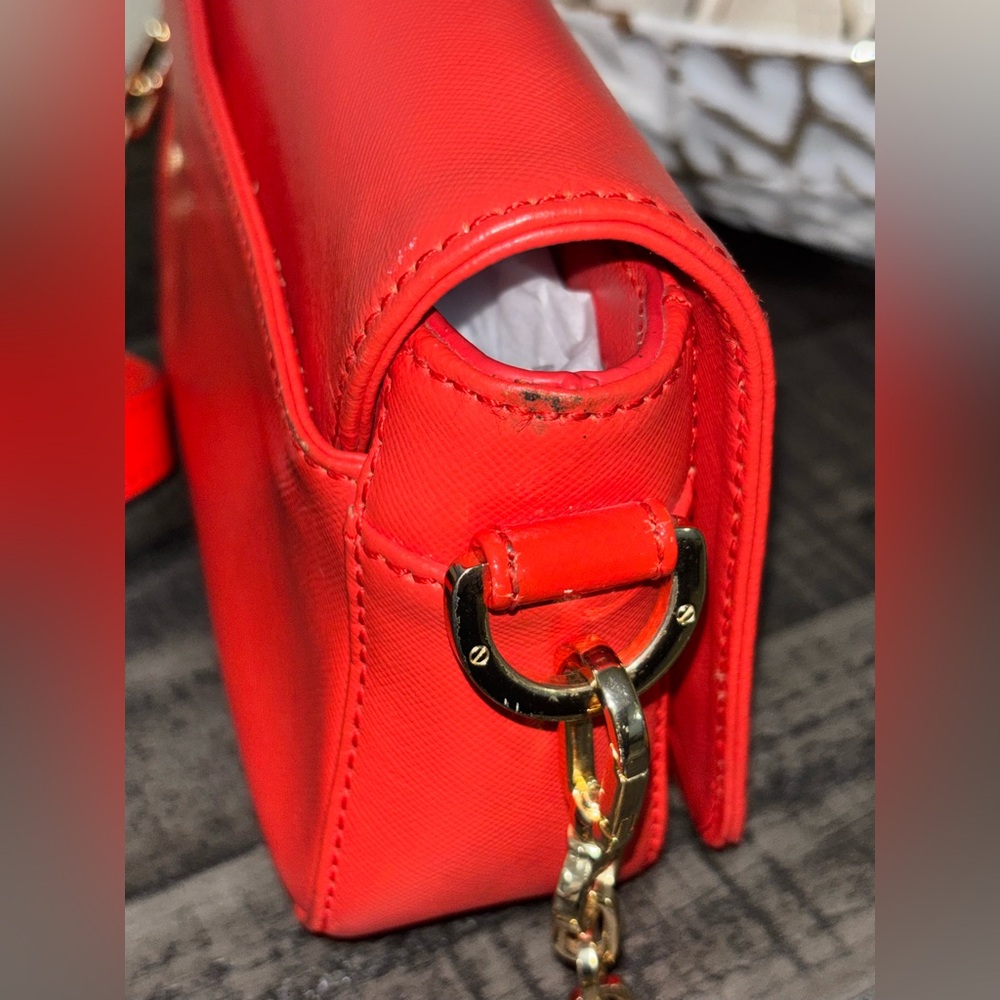 Tory Burch Robinson Chain Bag in Poppy Red - Picture 7 of 14